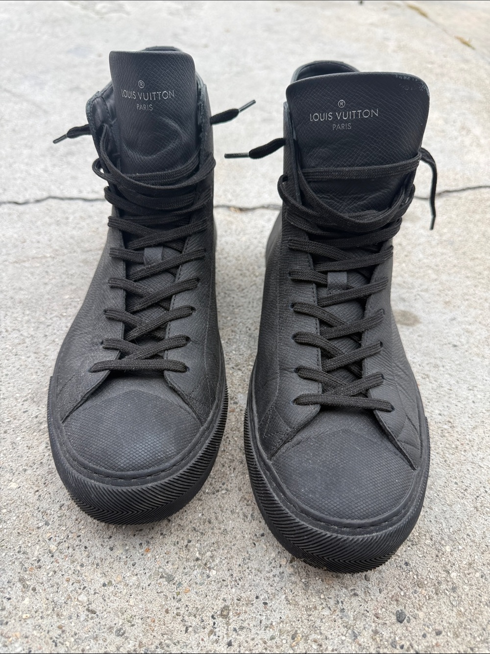 LOUIS VUITTON MEN SHOES